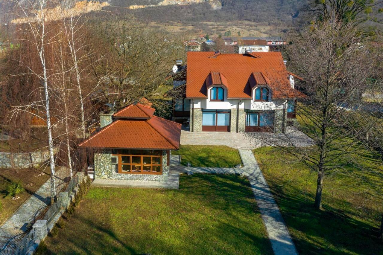 Villa Ent Bihać Exterior foto